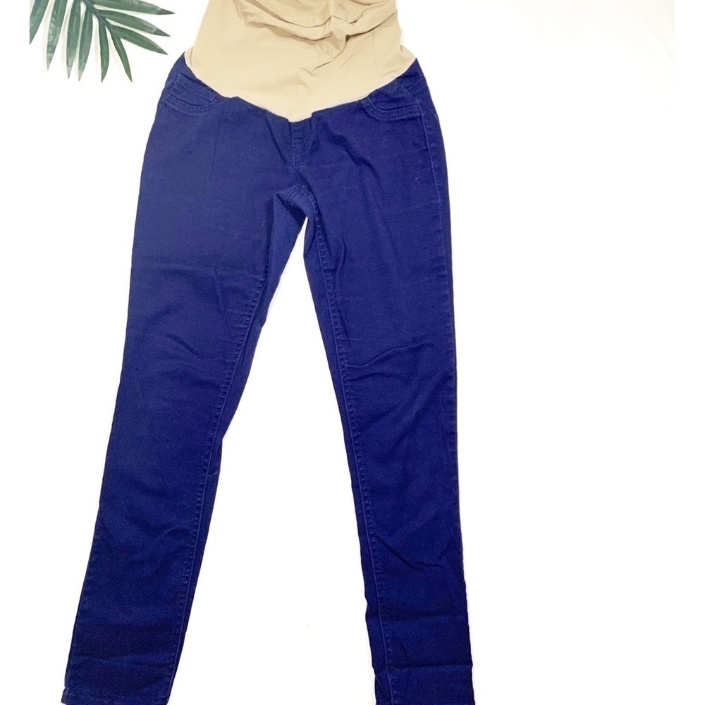 𝅺Motherhood Maternity Skinny Colored Jeans medium